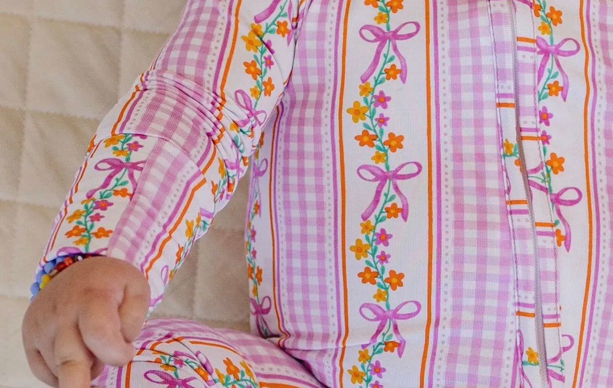 Blushing Bow Garden Zip Sleeper